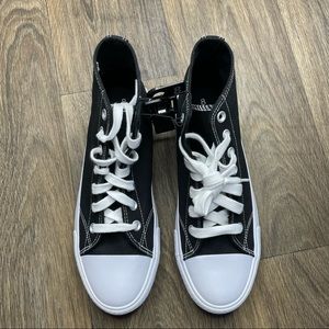 No Boundaries Converse High Top Shoes